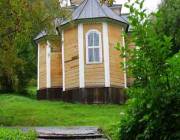 Марциальные воды - первый курорт России. Церковь ап. Петра. Построена в 1721 г. по проекту Петра I