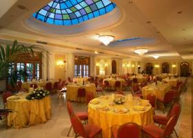 ����� ��������� �Hotel Ambasciatori 4* Centro Congressi & Spa� ������, ������. 